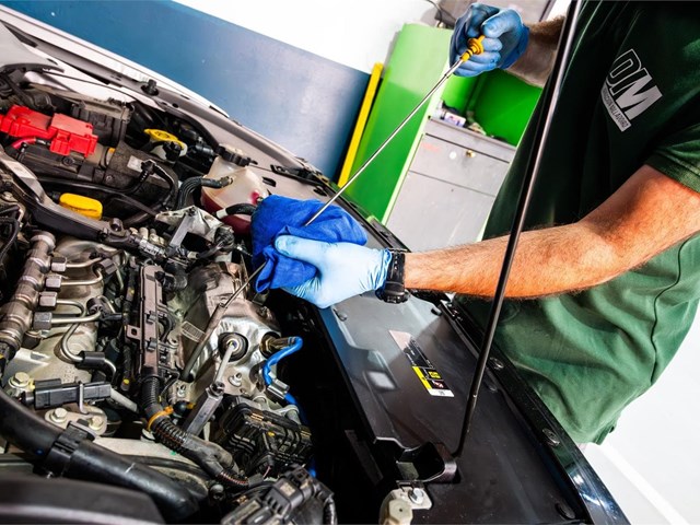 4 errores habituales en el mantenimiento del coche