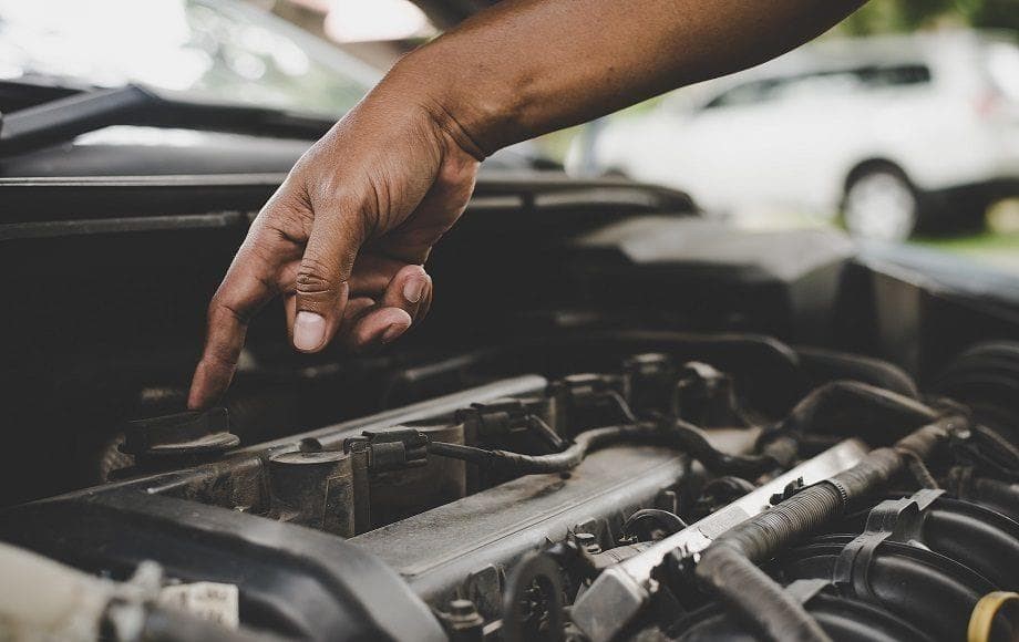 ¿Cómo funciona el motor de un coche? 