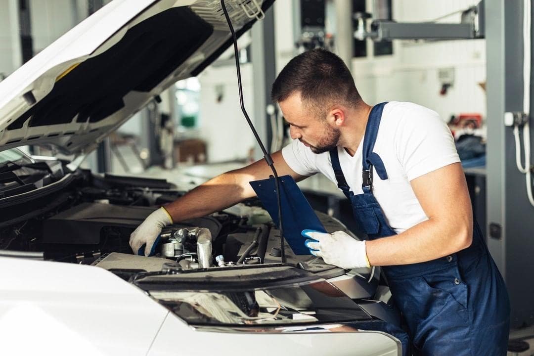 ¿Cómo funciona el motor de un coche?  - Imagen 1