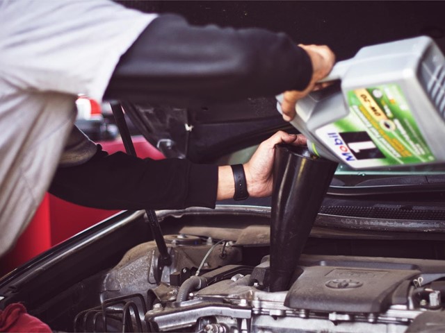 ¿Cuáles son las principales averías del un motor de un coche? Estamos especializados en repararlas