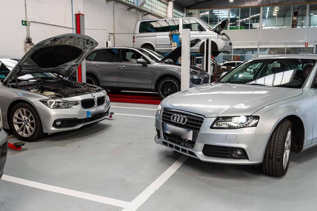 ¿Qué preguntarle a un taller antes de dejar su coche para una reparación mayor?