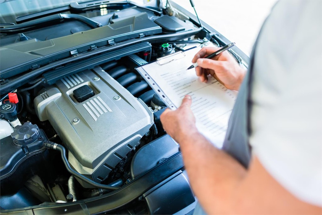 Reparación de averías en el motor de los vehículos